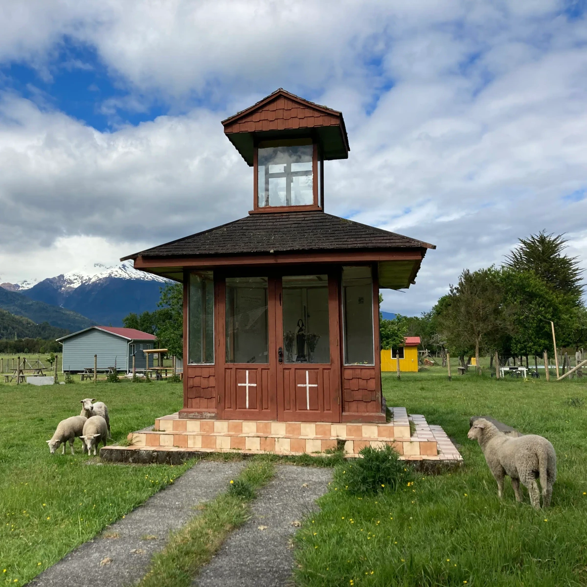 Santuario Santa Teresa de Los Andes: Espiritualidad y memoria viva